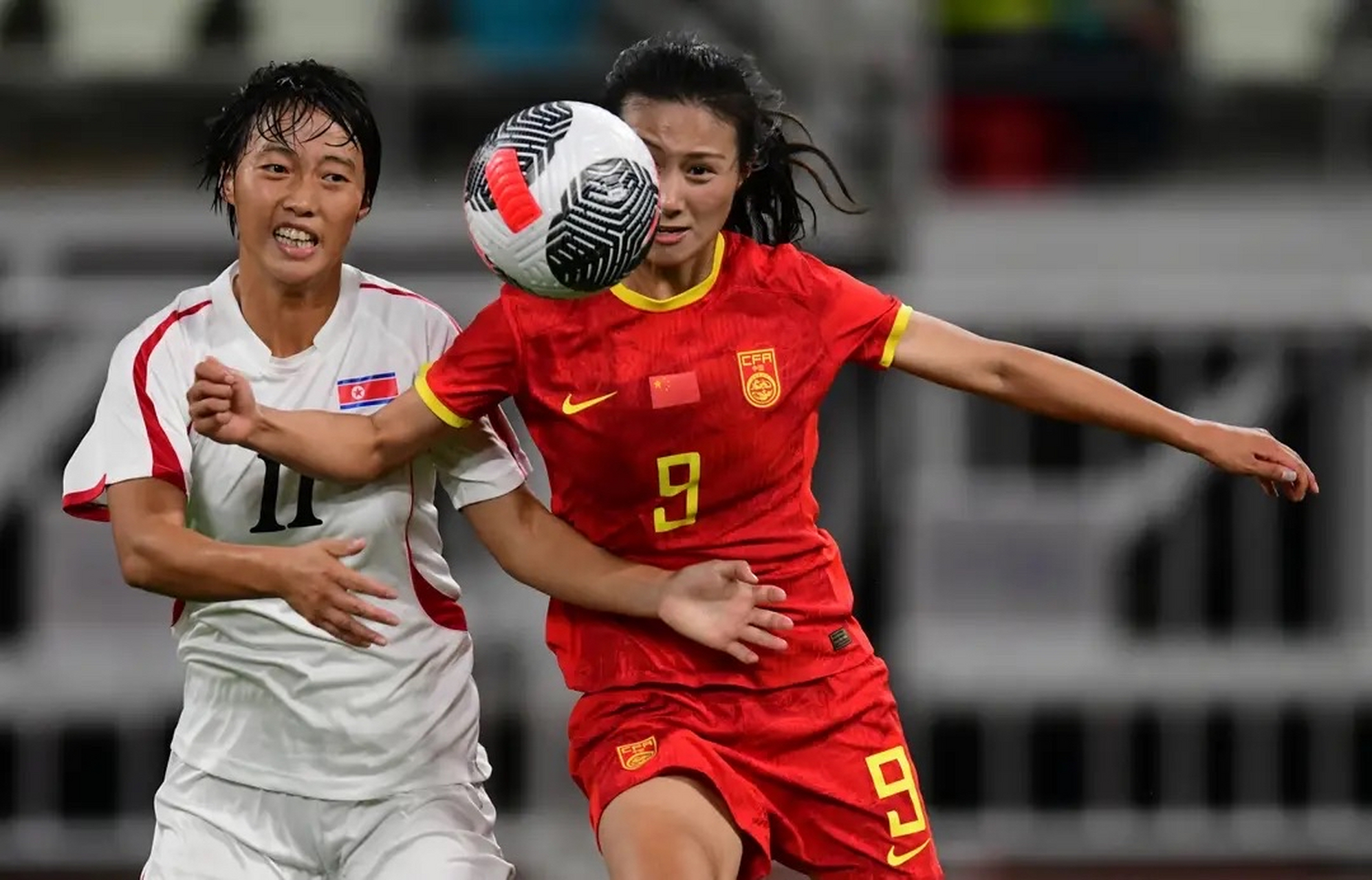 包含中国国家女足积极备战下阶段赛事的词条
