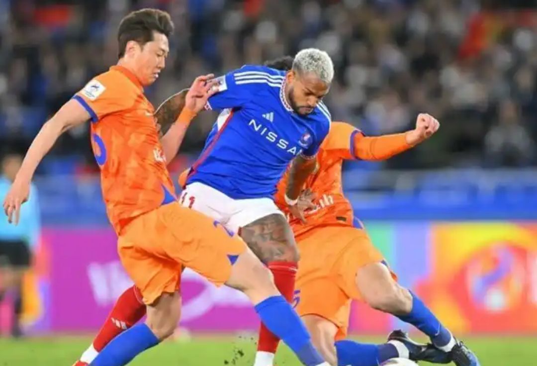 中亚球员轮番破门，掀起亚冠狂潮