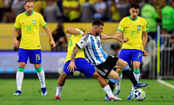 阿根廷篮球联赛：热火队主场胜出领先的简单介绍