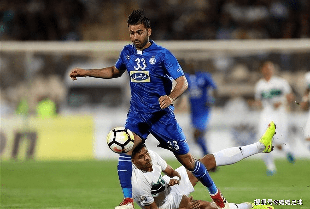 开云体育APP下载-胜利的喜悦无以言表，足球比赛现场热闹非凡