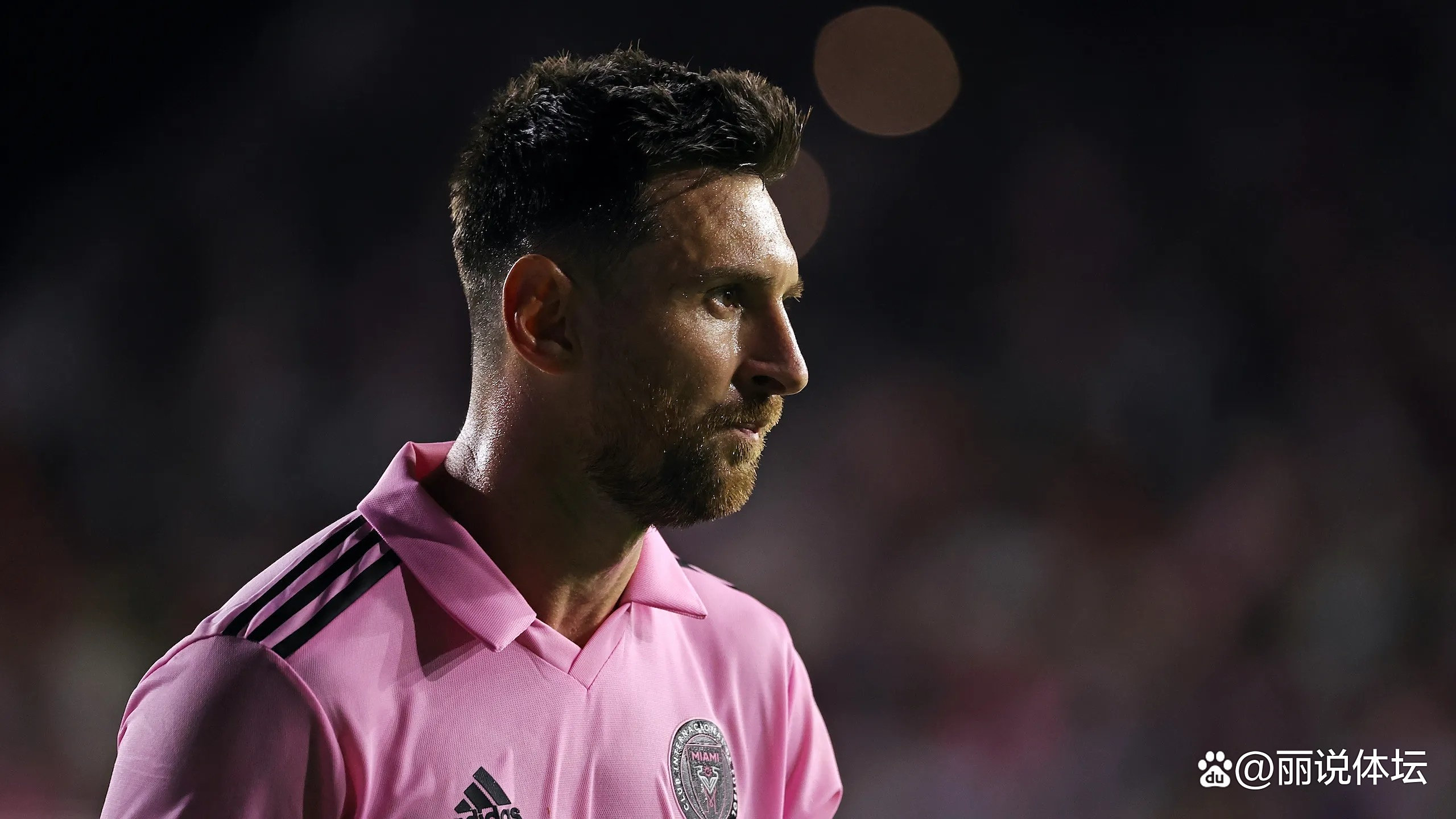 开云体育官方网站-利物浦主教练蓄势待发，梅西迎来挑战