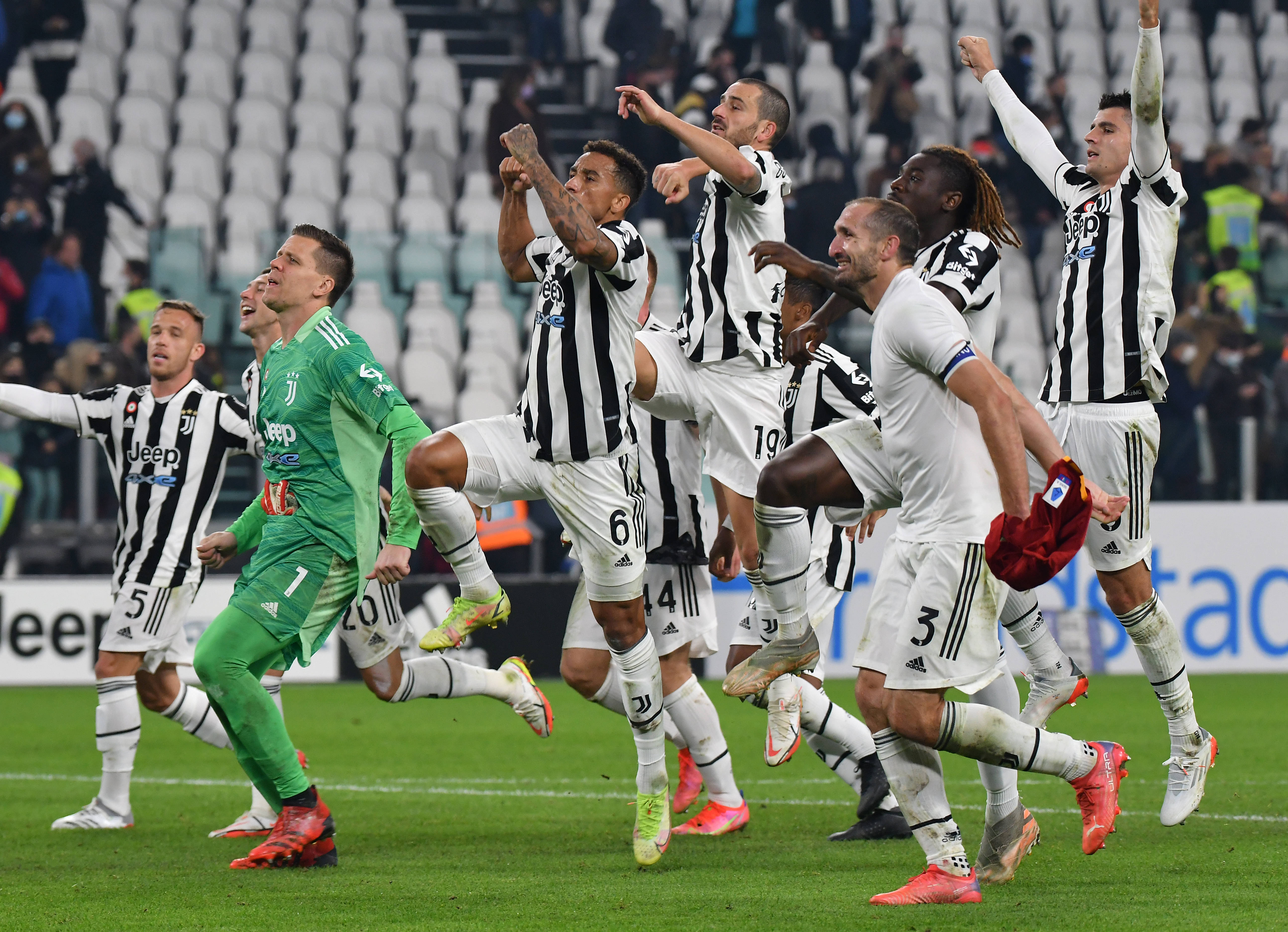 开云体育-曼城主场势如破竹，按捺尤文图斯