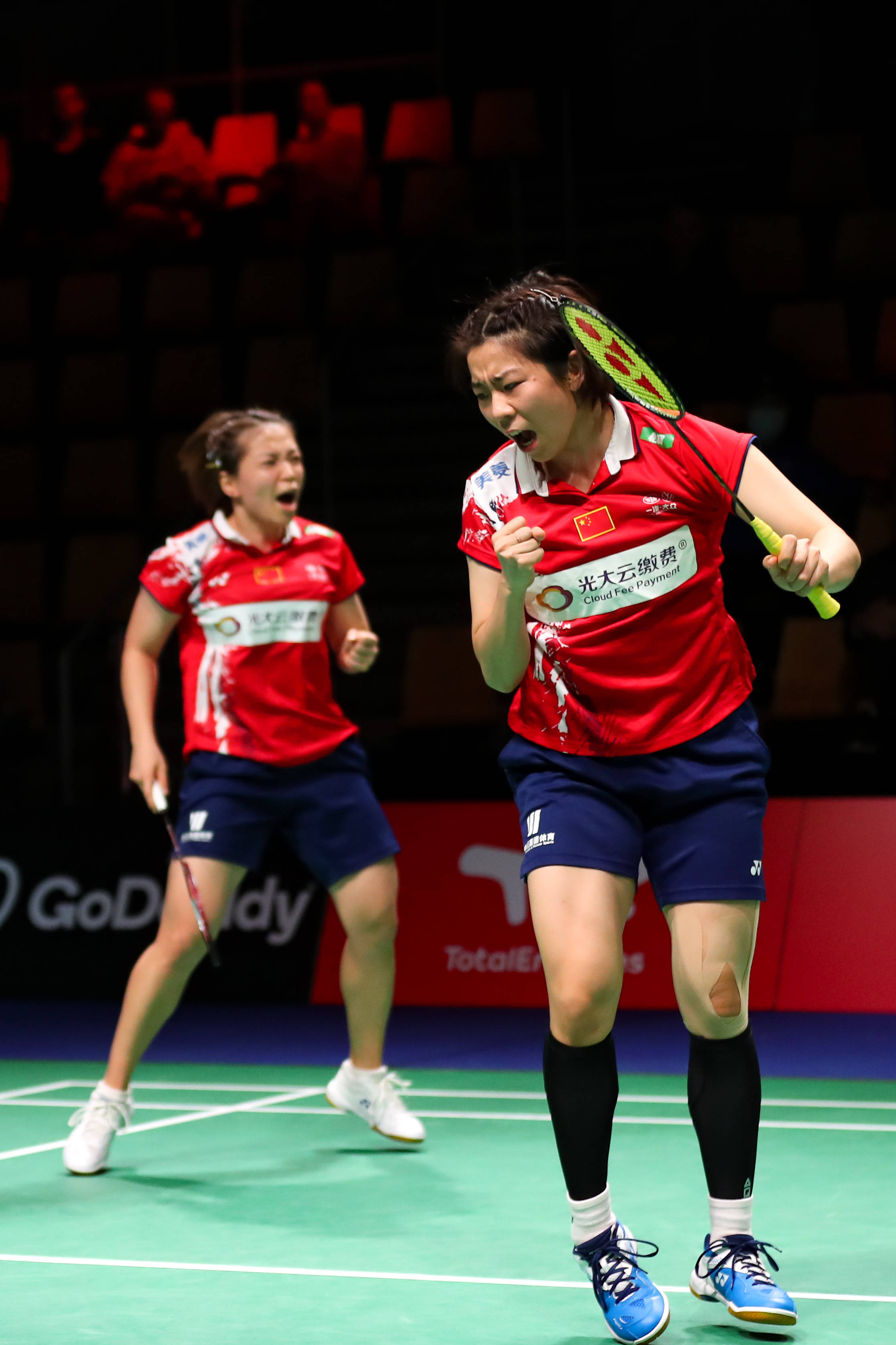 关于泰国羽毛球队鏖战法国羽毛球队,辛杜制霸全场的信息 关于泰国羽毛球队鏖战法国羽毛球队,辛杜制霸全场的信息