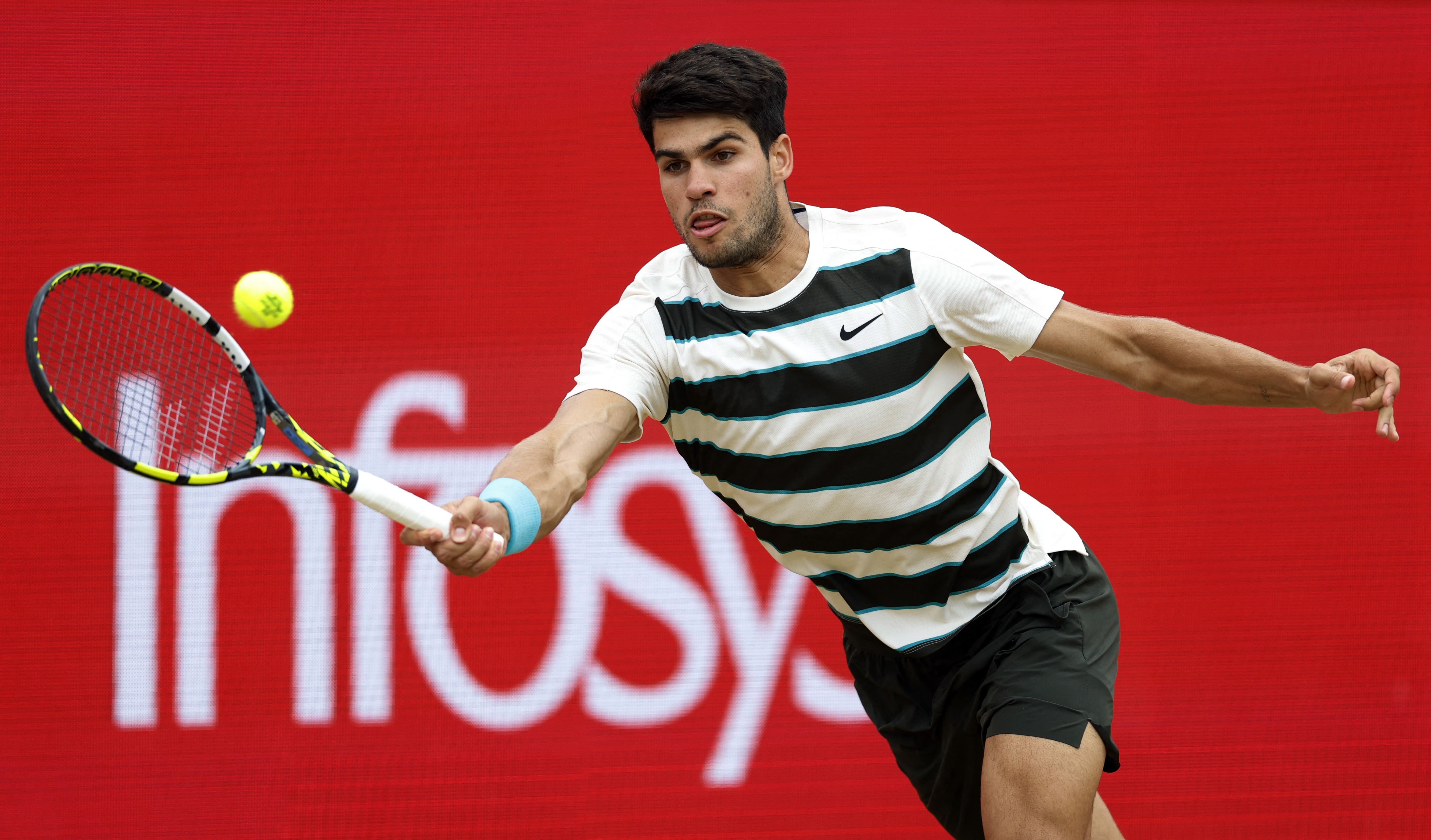 关于世界网球队爆冷欧洲网球队,阿尔卡拉斯打破历史纪录的信息 关于世界网球队爆冷欧洲网球队,阿尔卡拉斯打破历史纪录的信息