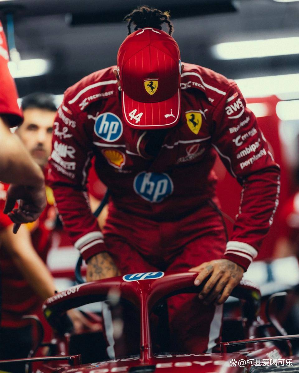 索伯车队险胜法拉利，汉密尔顿刷新纪录的简单介绍