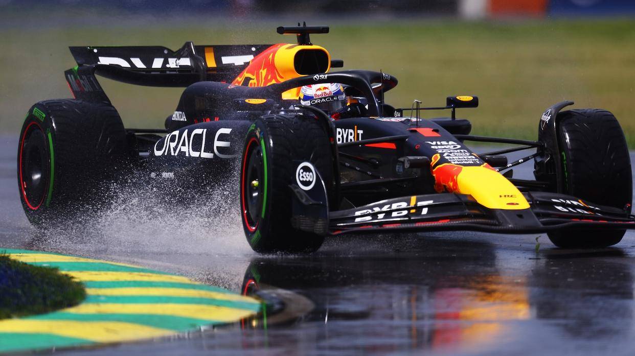 红牛车队横扫梅赛德斯,皮亚斯特里点燃赛场的简单介绍 红牛车队横扫梅赛德斯,皮亚斯特里点燃赛场的简单介绍